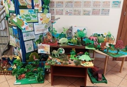 Konkurs plastyczny "W krainie dinozaurów" 2024