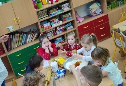 Pierniki w grupie Koziołka Matołka 2023