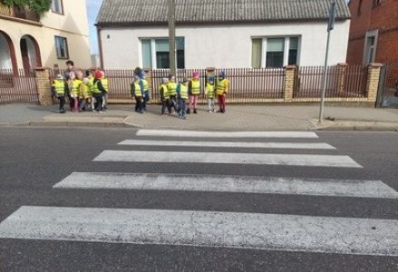 Bezpieczne przejście dla pieszych – Myszka Miki 2023
