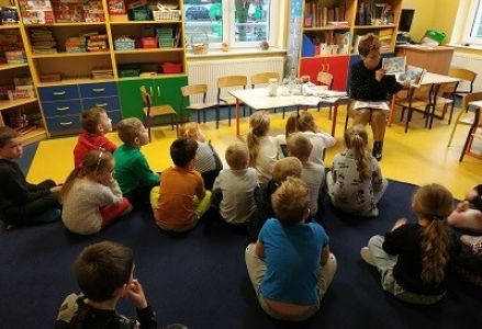 zęby pielęgniarka przedszkole