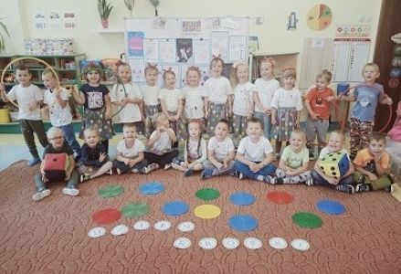 dzień kropki w przedszkole