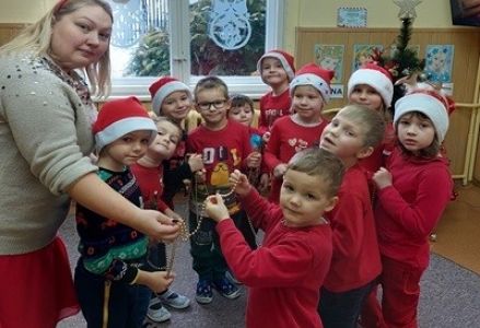 Uroczyste ubieranie choinki w Lipinach 20233