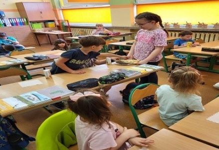 Wizyta w szkole - Wróbelka Elemelka 2024