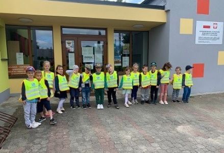 zdjęcie grupowe przed mgok