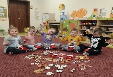 ozdoby choinka przedszkole