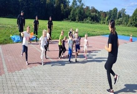 Narodowy Dzień Sportu w przedszkolu w Próchnowie 2023