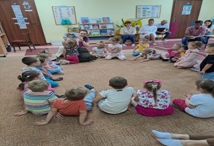 Krasnal Hałabała - Wiosenne zajęcia otwarte dla Rodziców 2024