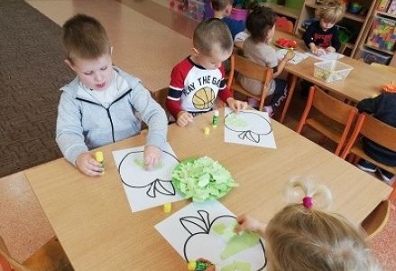 wydzieranka przedszkole owoce warzywa
